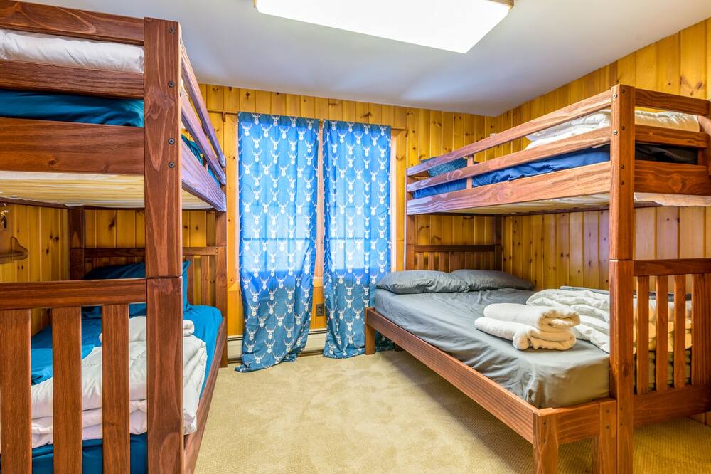 Photo of Bedroom in Londonderry
