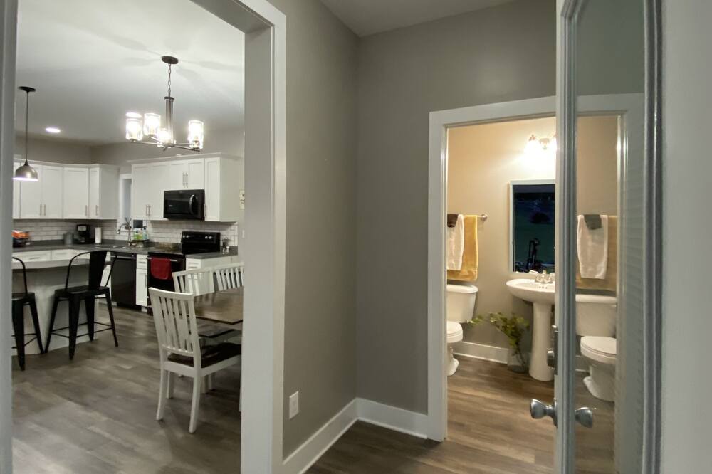 Photo of Bedroom in New River
