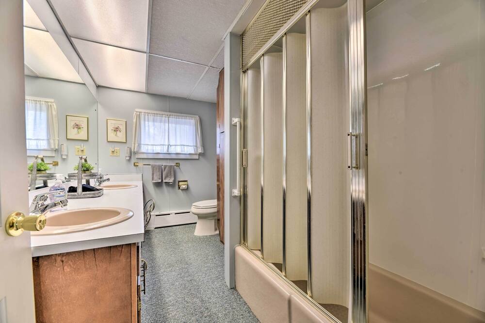 Photo of Bathroom in Westfield