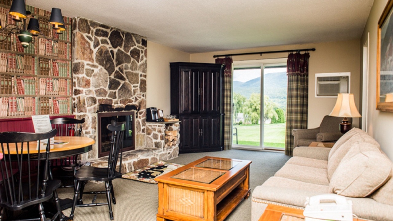 Photo of Livingroom in Manchester Center