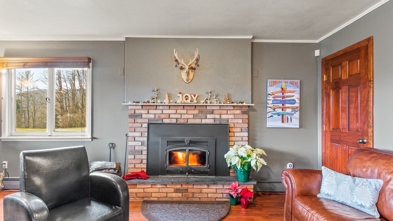 Photo of Livingroom in Manchester Center