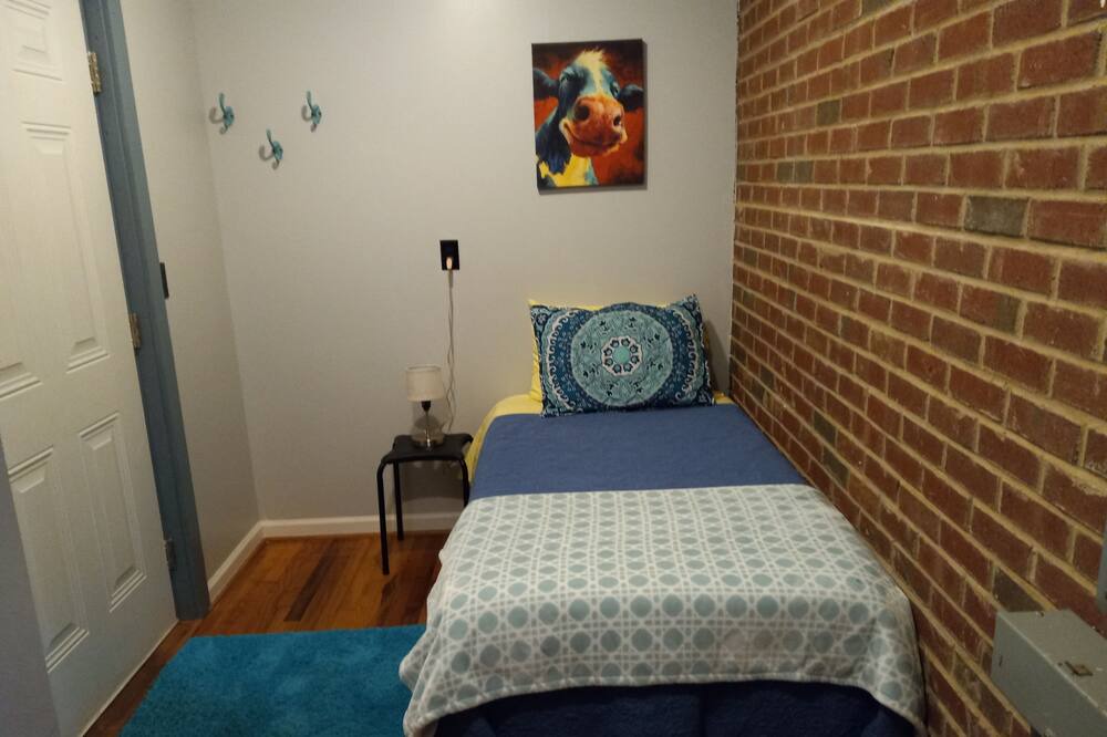 Photo of Bedroom in Mount Airy