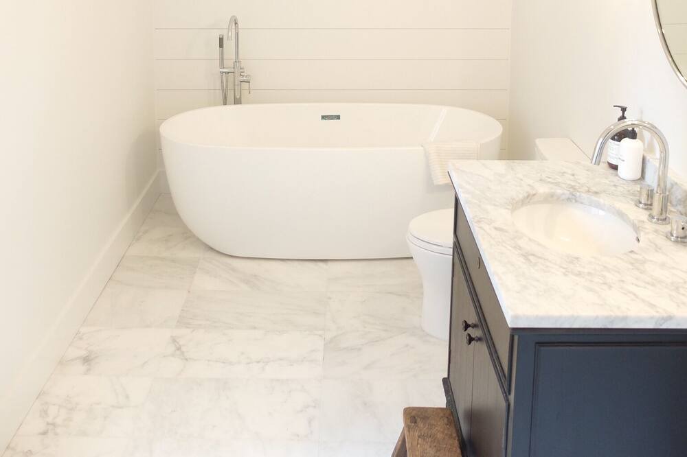 Photo of Bathroom in Bellport