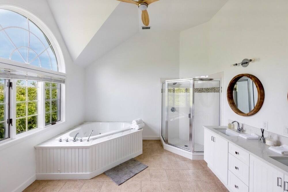 Photo of Bathroom in Montauk