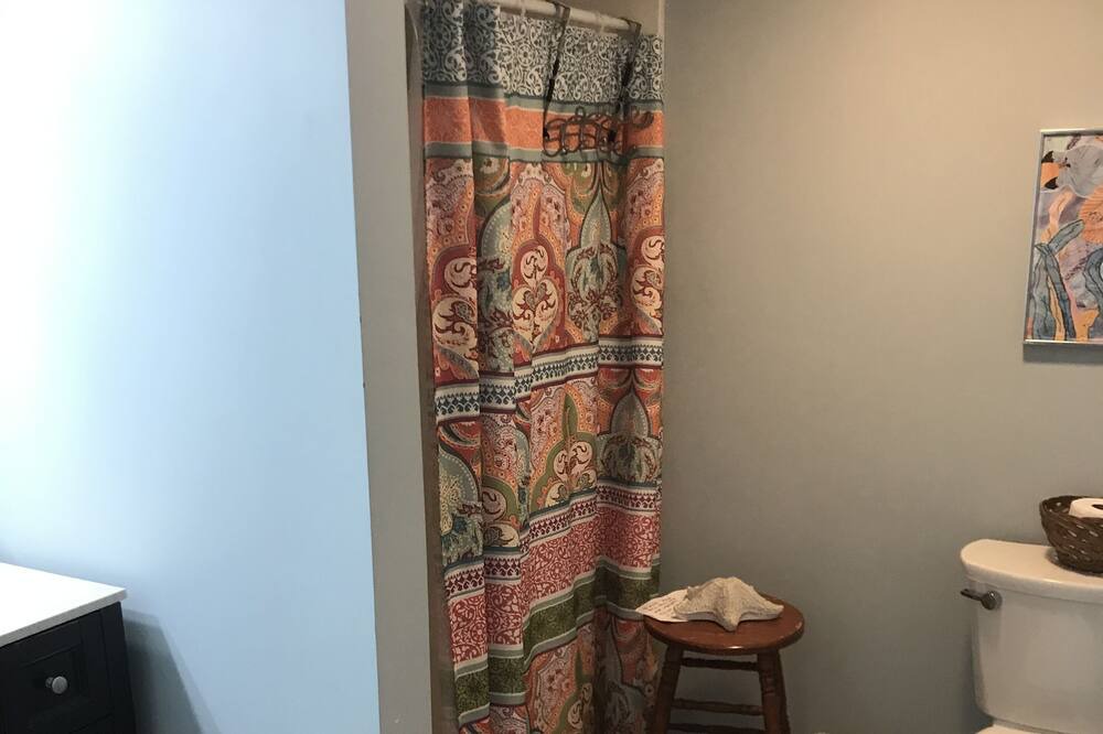 Photo of Bathroom in Seabrook