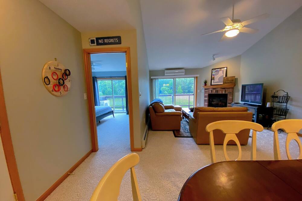 Photo of Others in Bretton Woods