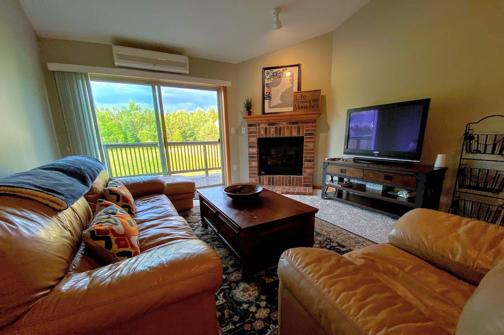 Photo of Others in Bretton Woods