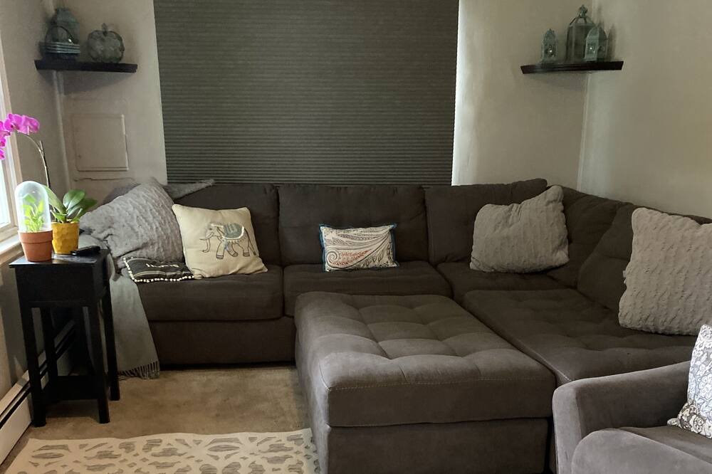Photo of Livingroom in St. James
