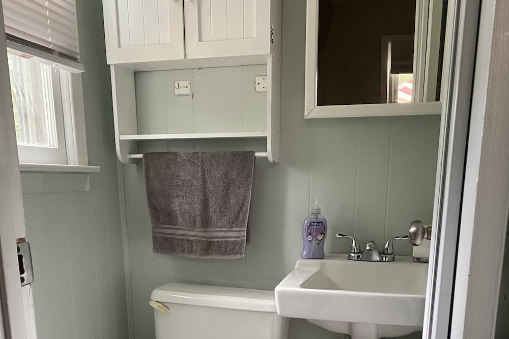 Photo of Bathroom in St. James
