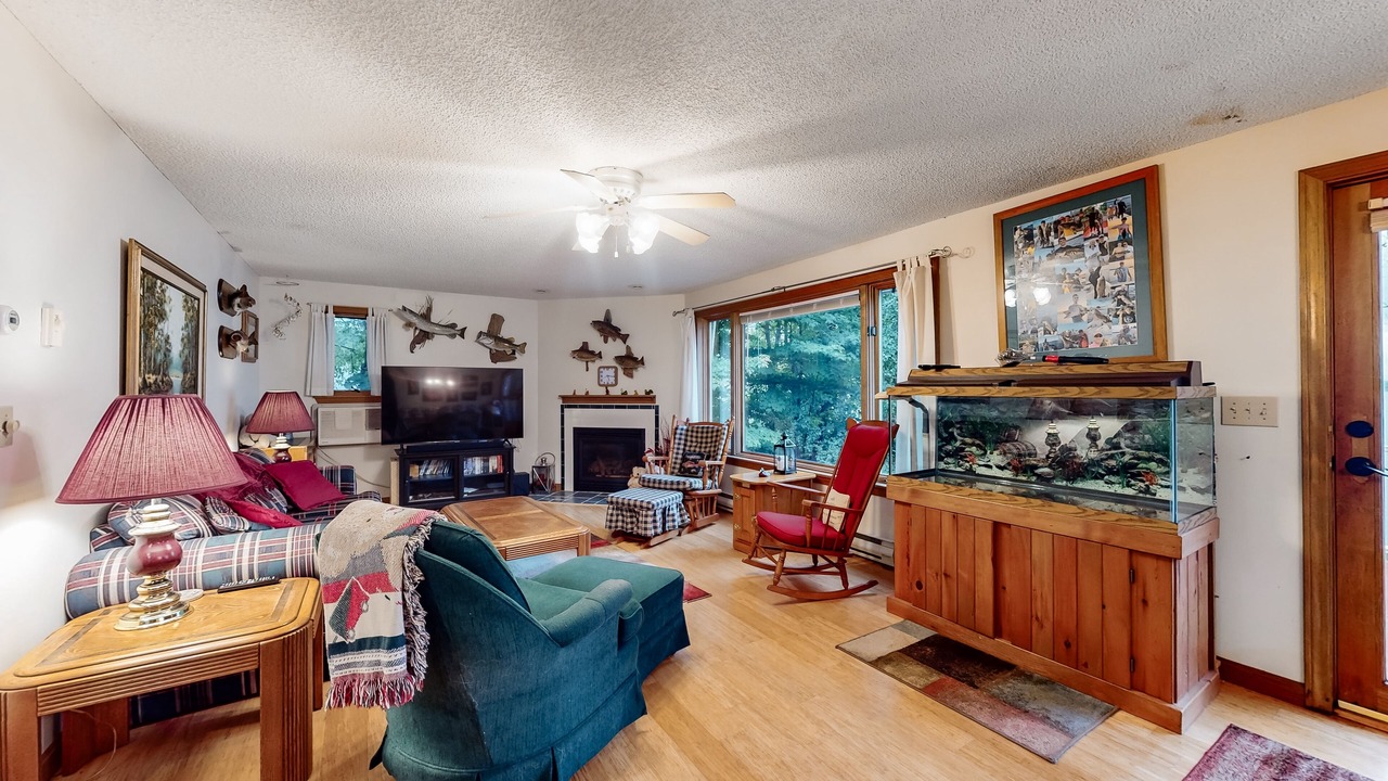 Photo of Livingroom in Grand Isle