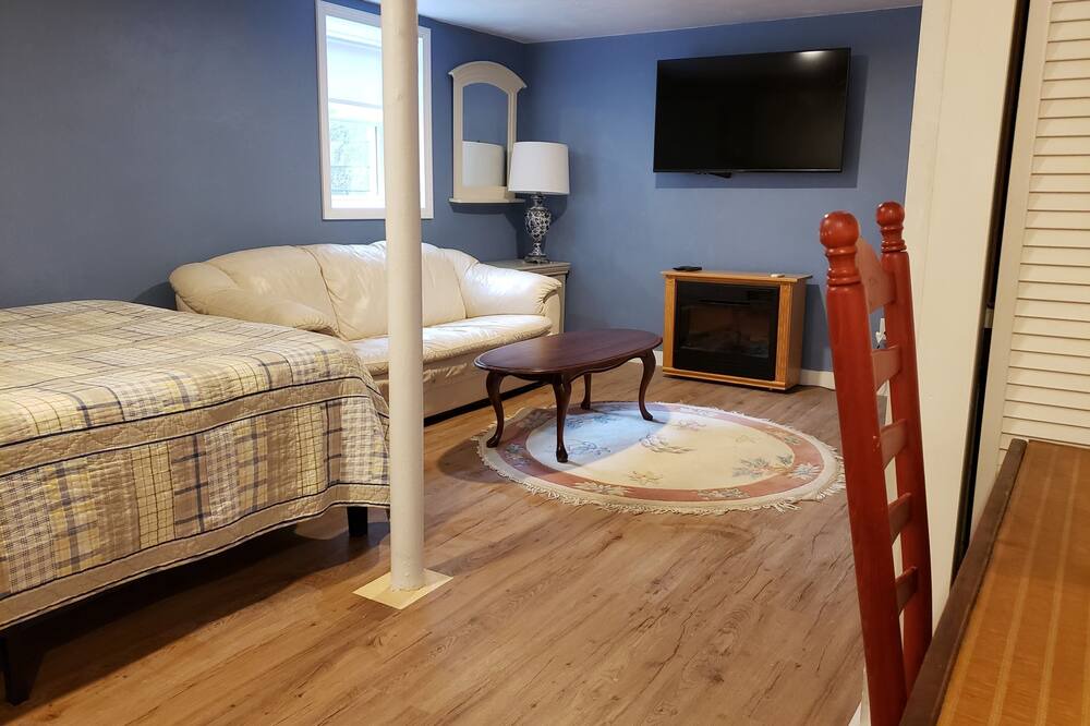 Photo of Bedroom in East Falmouth