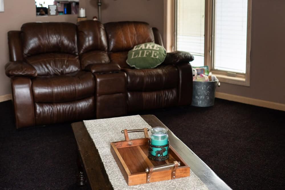 Photo of Livingroom in Wolcott