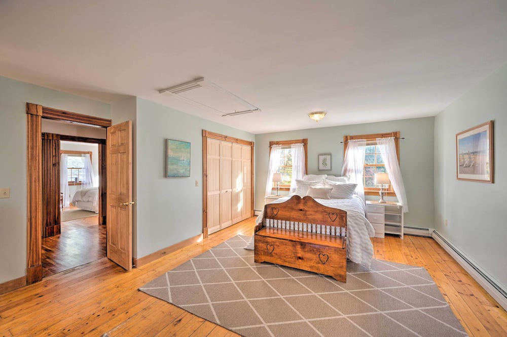 Photo of Bedroom in Jeffersonville