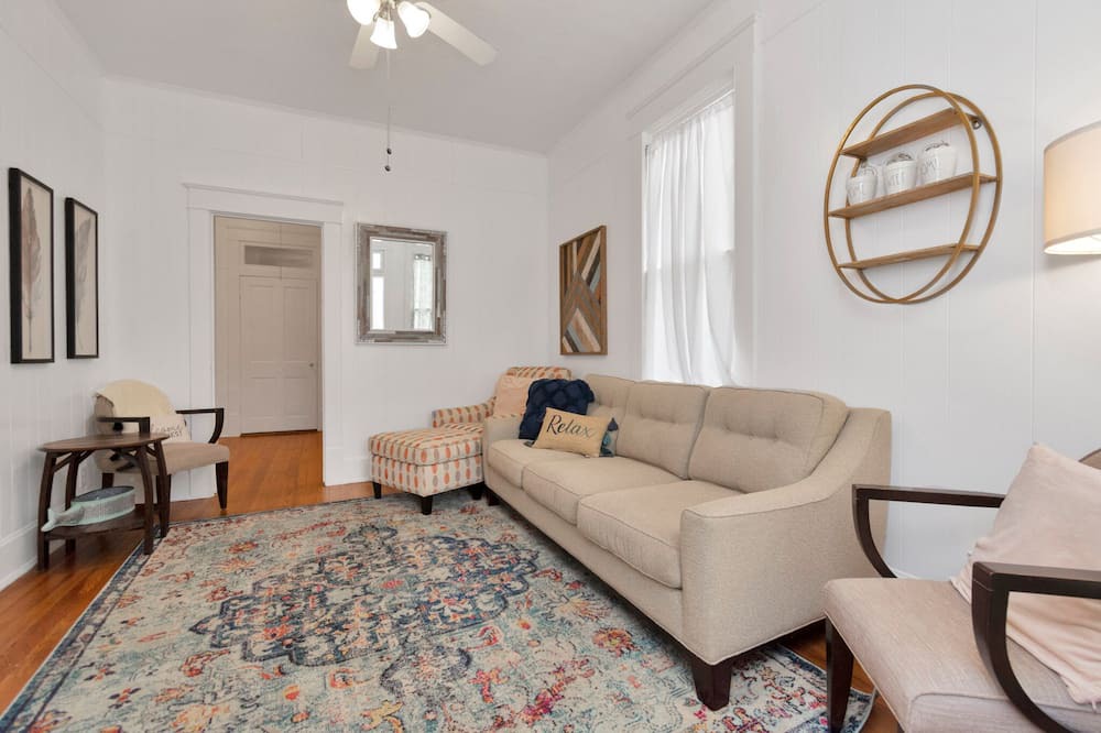 Photo of Bedroom in San Jacinto