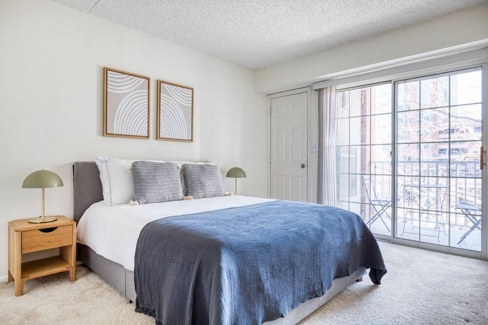 Photo of Bedroom in Hudson Exchange