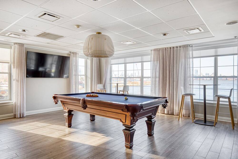Photo of Bedroom in Hudson Exchange