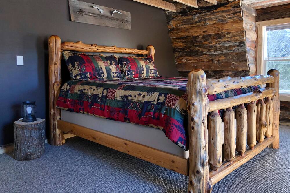 Photo of Bedroom in Haines Falls
