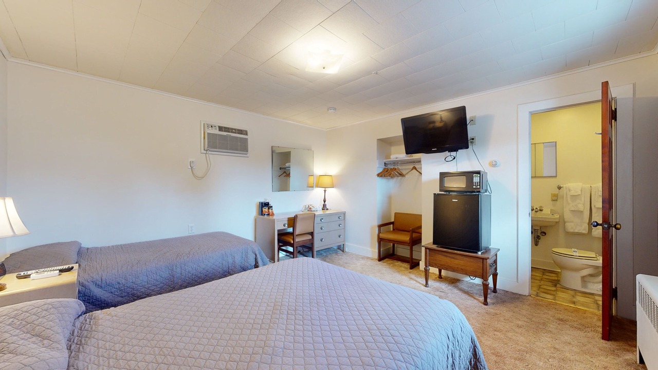 Photo of Bedroom in North Lake George