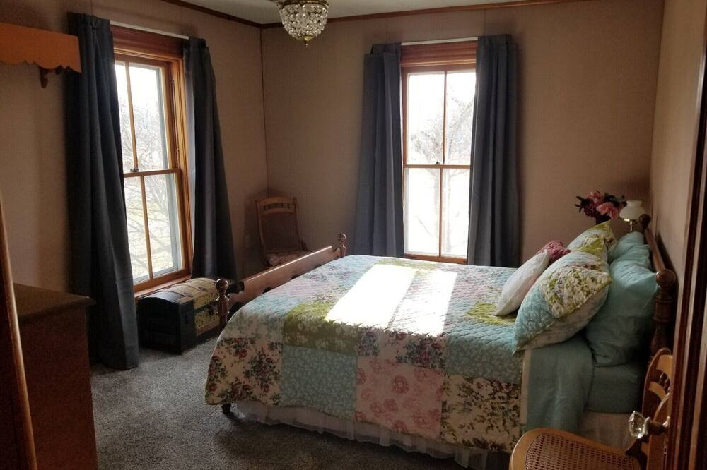 Photo of Bedroom in West Pawlet
