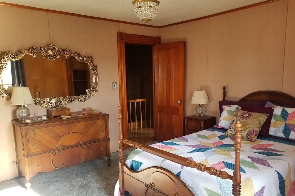 Photo of Bedroom in West Pawlet