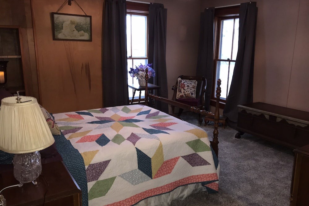 Photo of Bedroom in West Pawlet