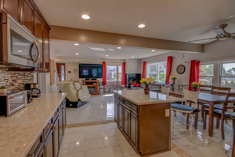 Photo of Kitchen in Elmont