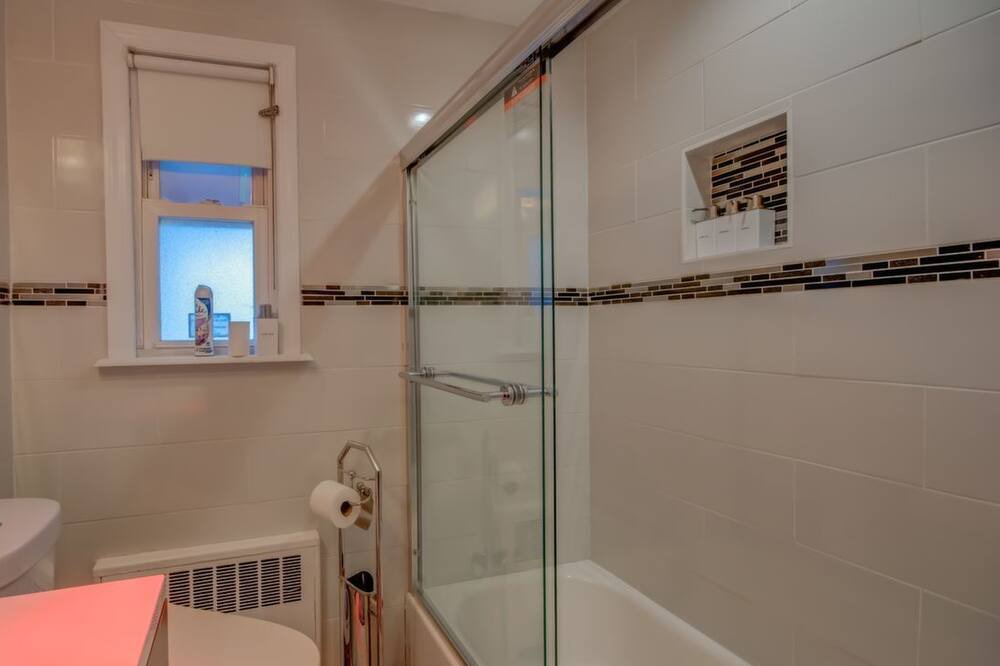 Photo of Bathroom in Elmont