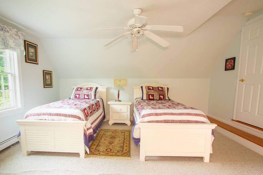 Photo of Bedroom in Woodstock
