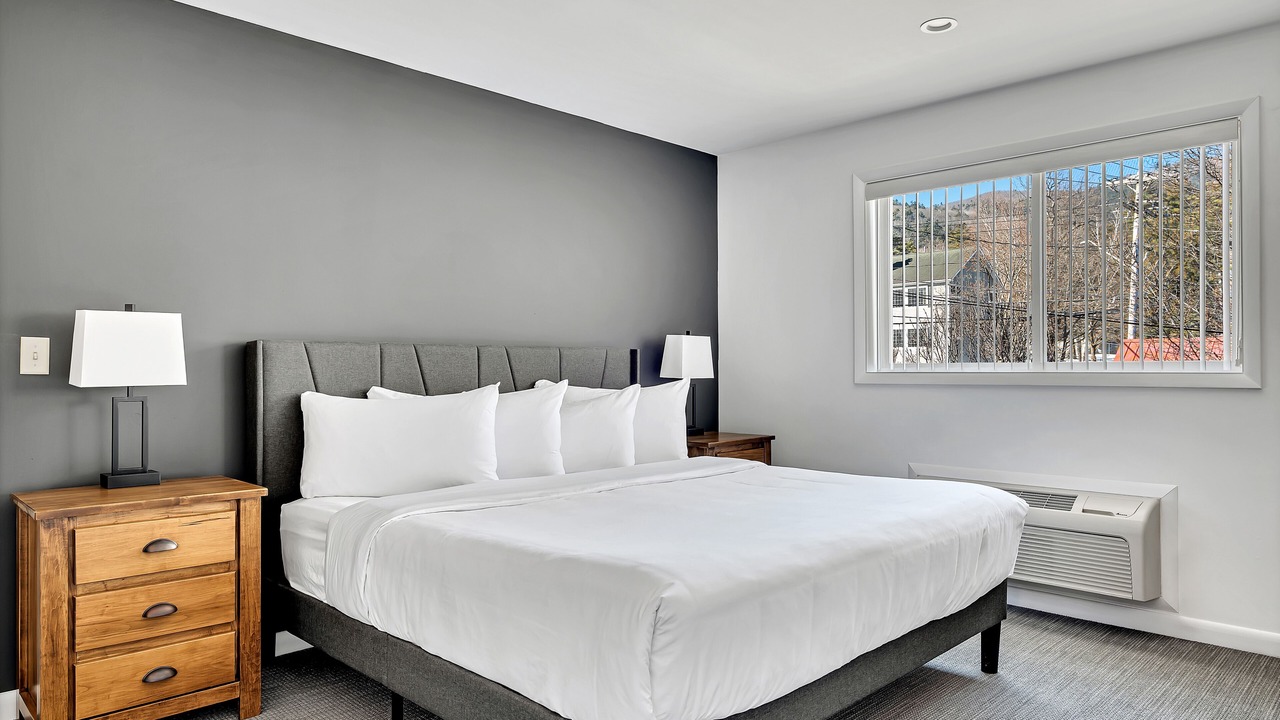 Photo of Bedroom in Lake George