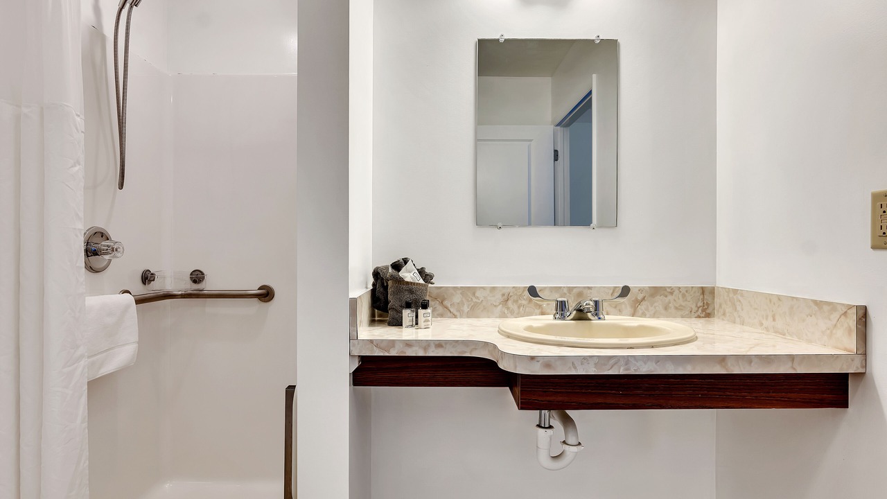 Photo of Bathroom in Lake George