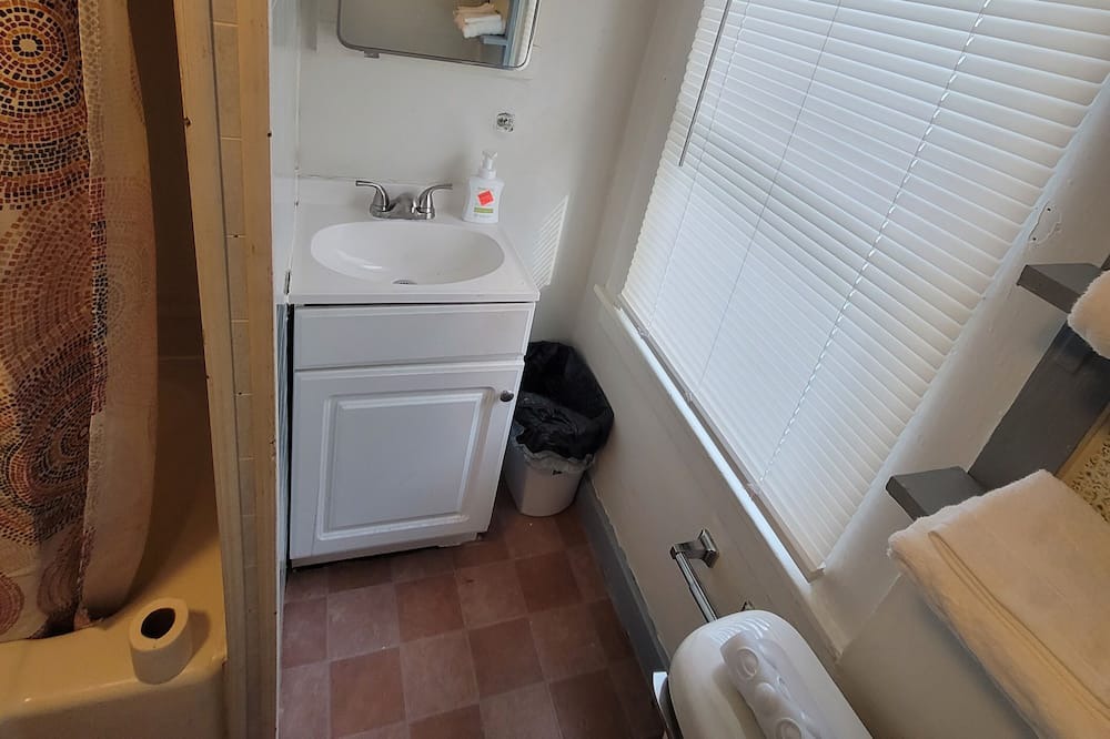 Photo of Bathroom in Steubenville