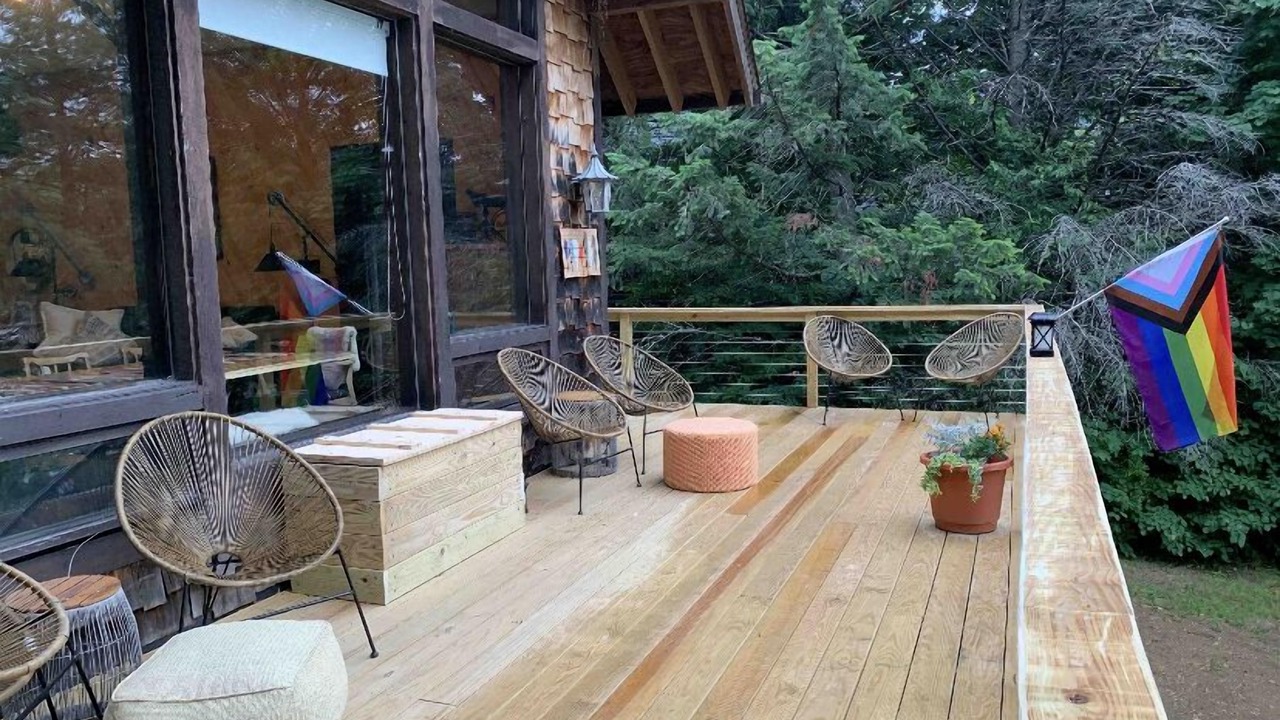 Photo of Patio Balcony in Schroon Lake