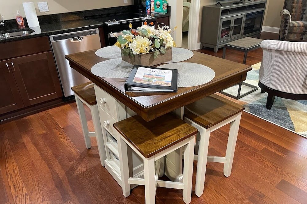 Photo of Kitchen in Lakefront