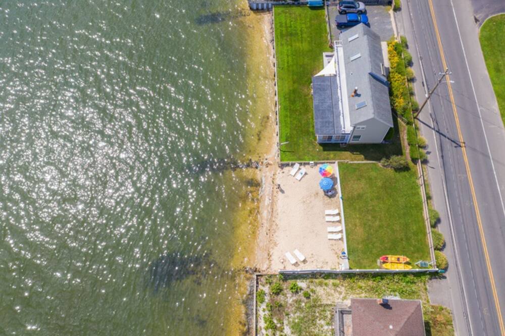 Photo of Others in Hampton Bays