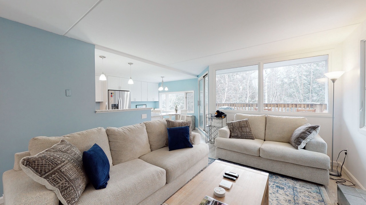 Photo of Livingroom in Warren