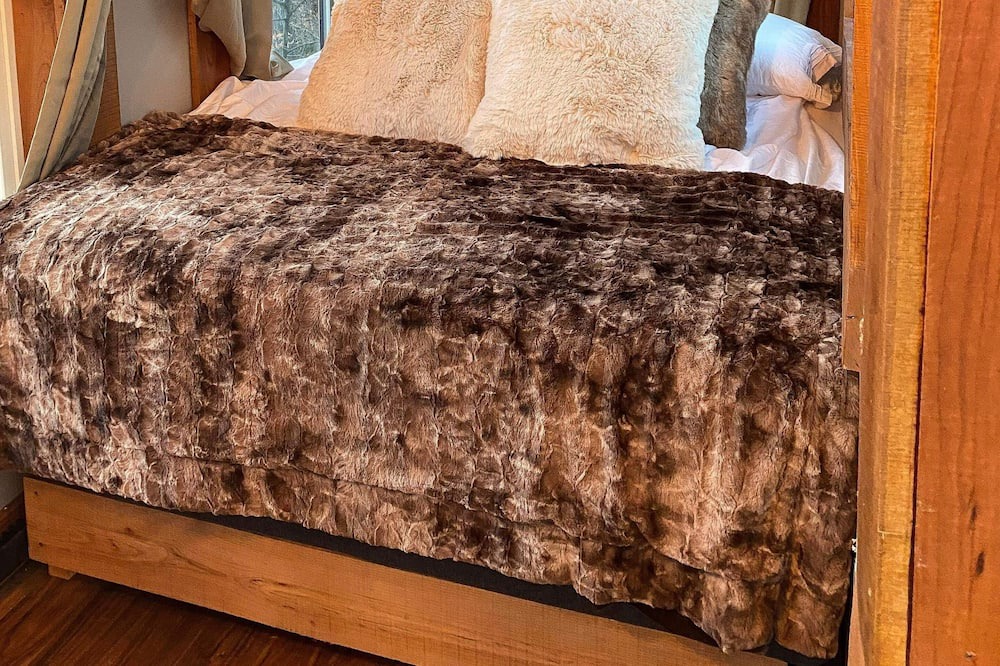Photo of Bedroom in Stockbridge