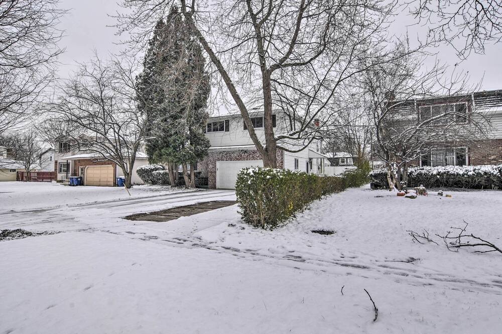Photo of Outdoor in Amherst