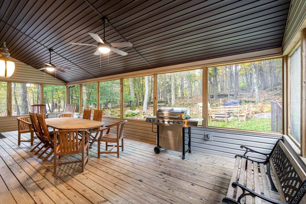 Photo of Outdoor in Alpine Lake