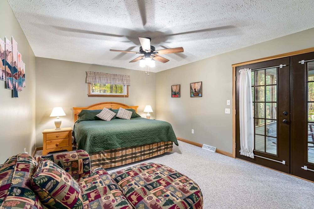 Photo of Outdoor in Alpine Lake