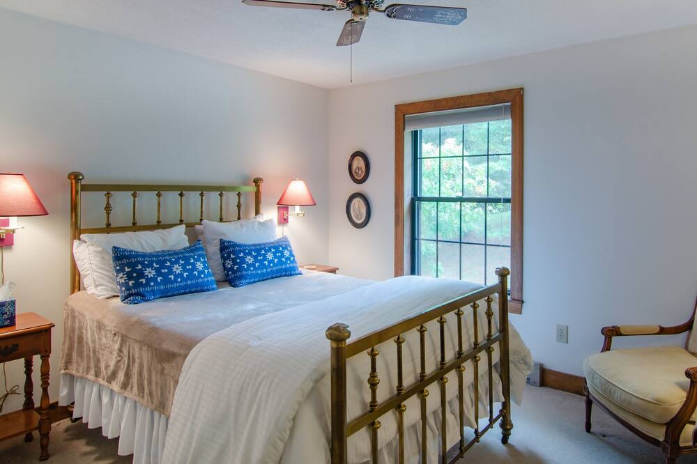 Photo of Bedroom in West Hartford
