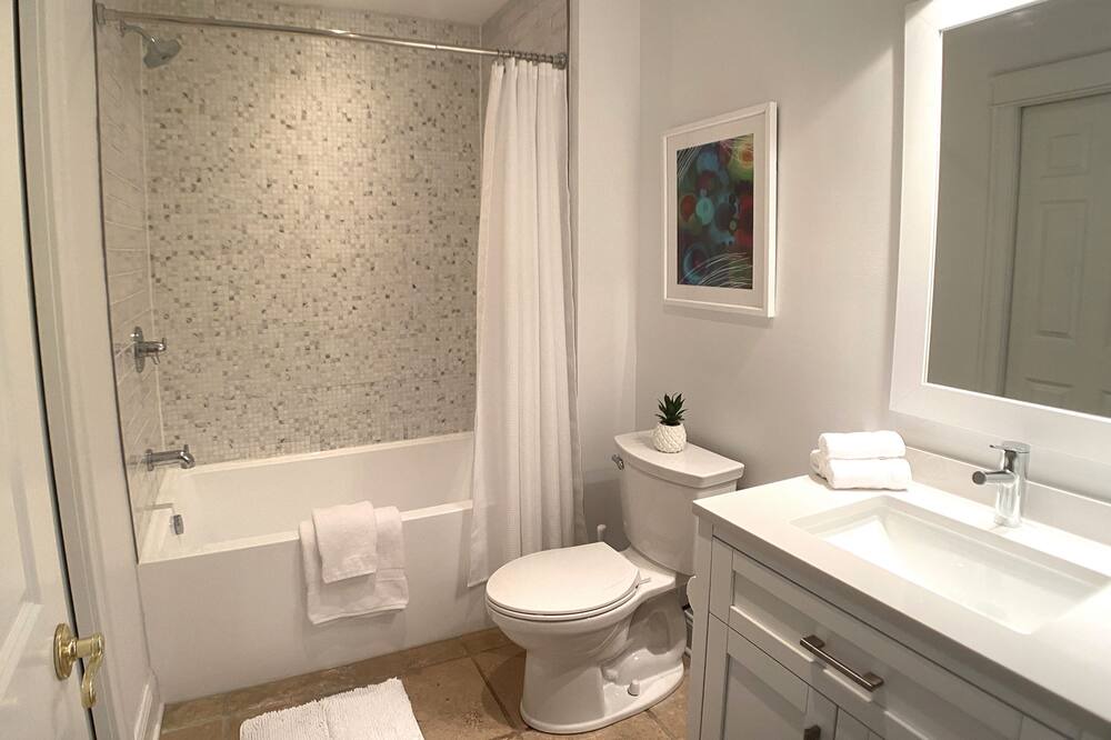 Photo of Bathroom in Schuylerville