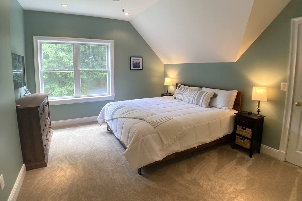 Photo of Bedroom in Schuylerville