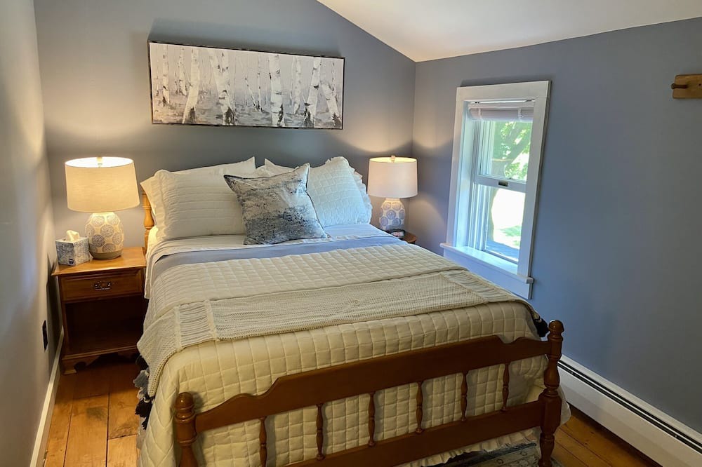 Photo of Bedroom in Sodus