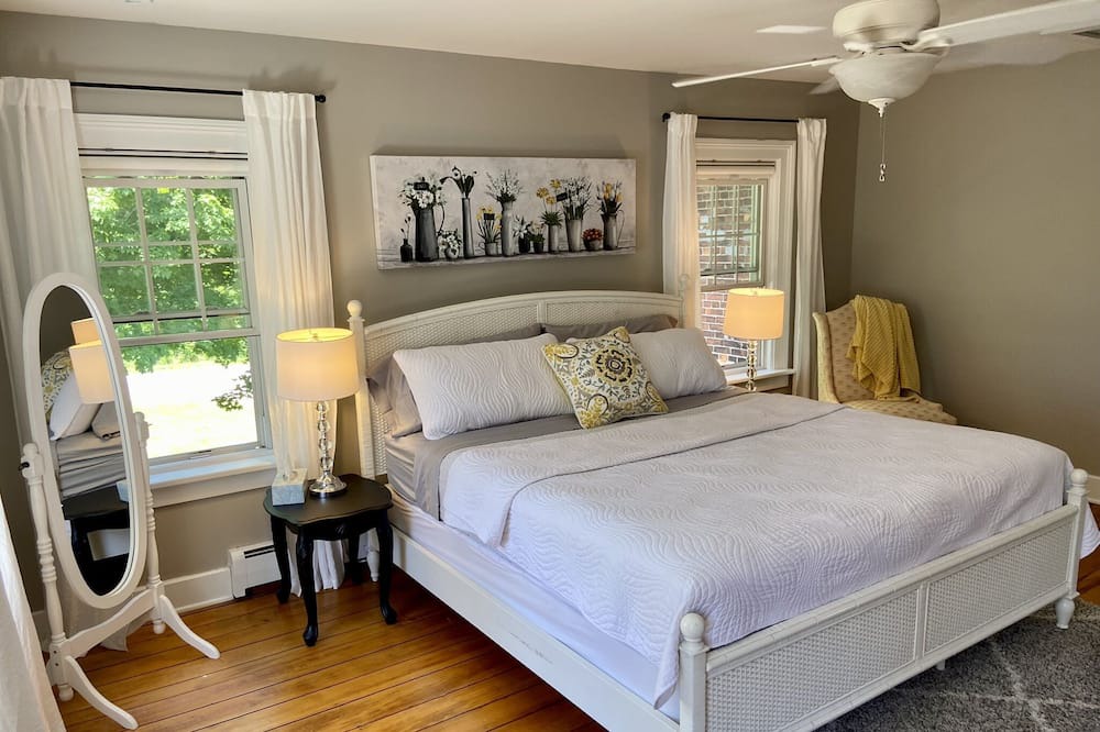 Photo of Bedroom in Sodus