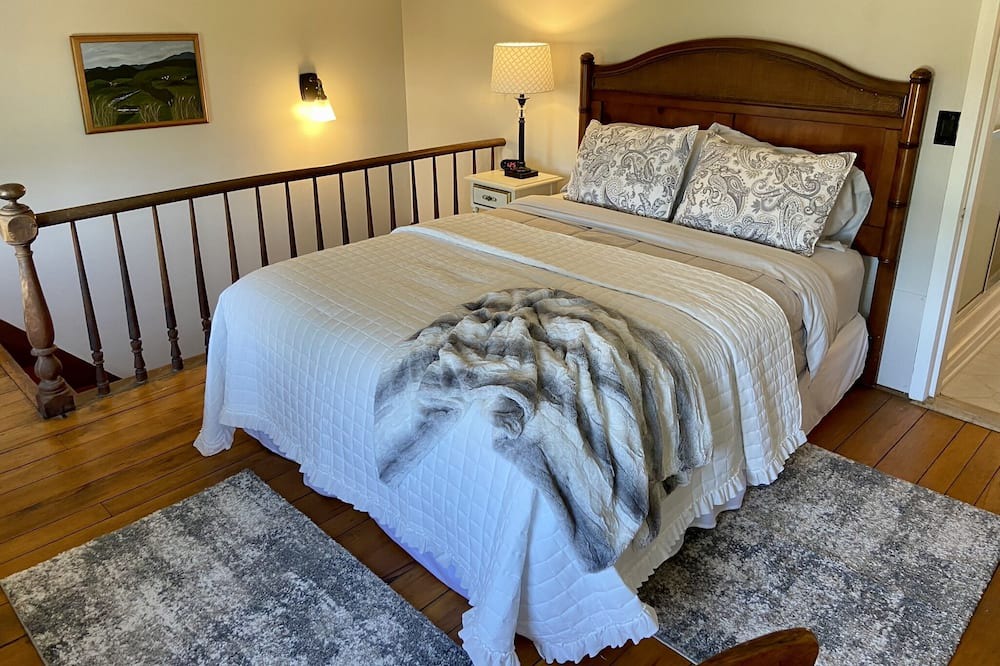 Photo of Bedroom in Sodus