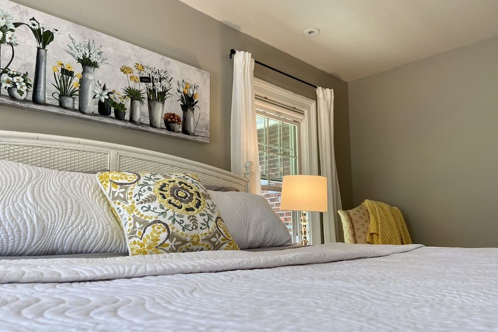 Photo of Bedroom in Sodus