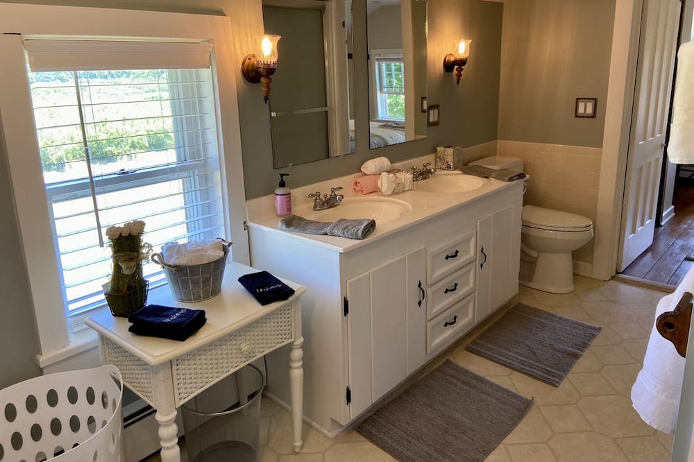 Photo of Bathroom in Sodus
