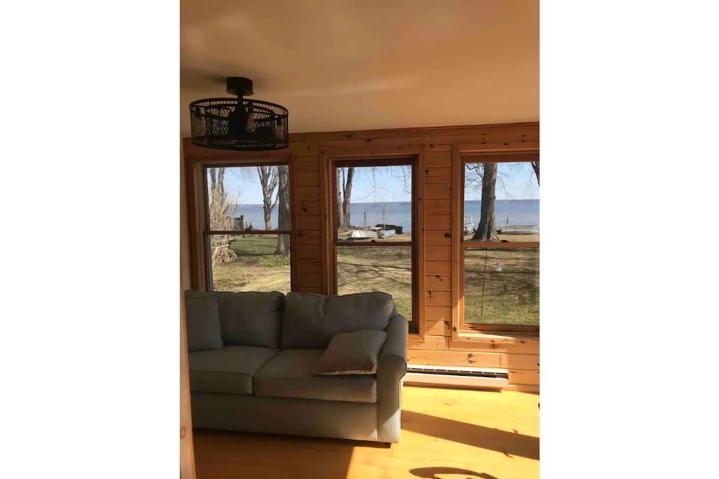 Photo of Livingroom in Bridgeport