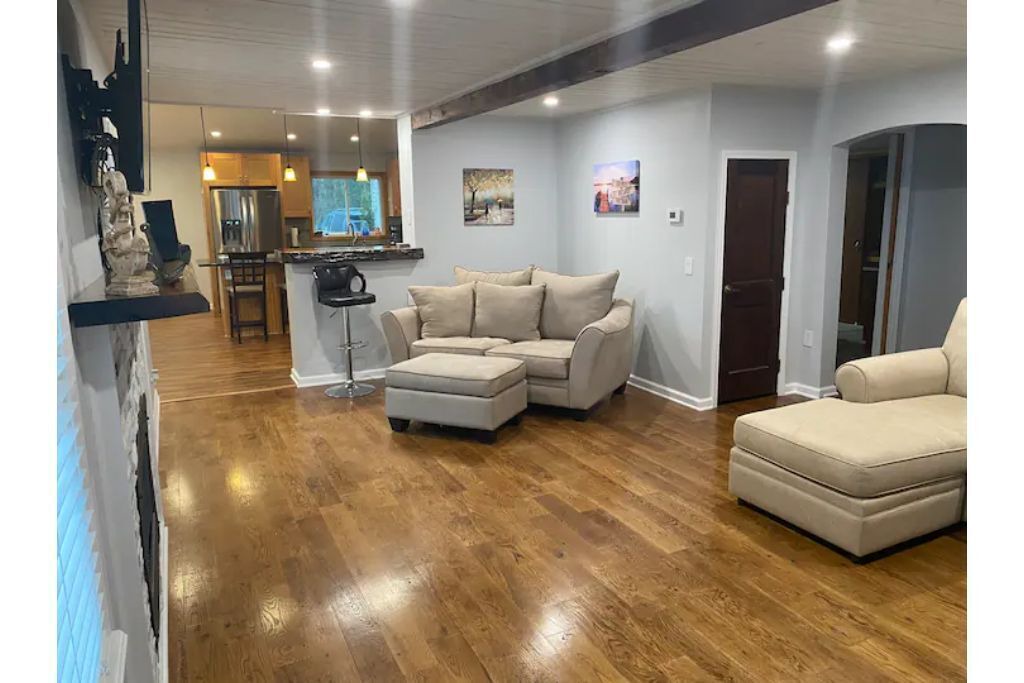 Photo of Livingroom in Bridgeport