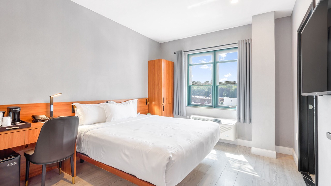 Photo of Bedroom in Greenwood